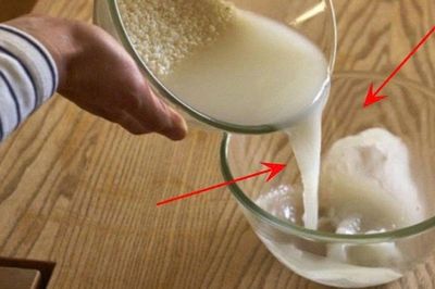Tại sao bạn tuyệt đối không nên đổ nước vo gạo xuống cống?