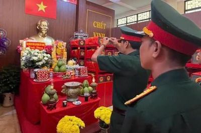 Công viên Lê Thị Riêng trở thành 'địa chỉ đỏ' trong ngày Tết Độc lập