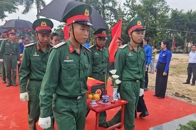 Hành trình chưa khép lại (Bài 1)