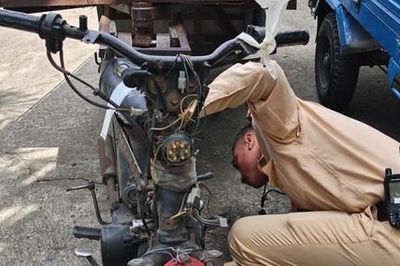 CSGT xử lý nhiều xe lôi, xe ba bánh tự chế tại khu vực chợ đầu mối Thủ Đức