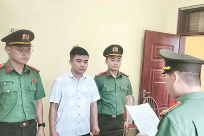 Lý do khởi tố cựu Phó Viện trưởng của Đại học Trưng Vương?