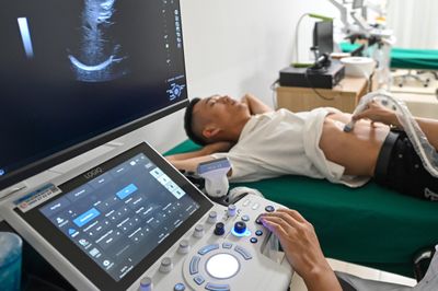 Đề xuất BHYT chi trả khám sàng lọc 8 bệnh ung thư