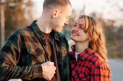 Tình yêu có thực sự là cực hút trái dấu?