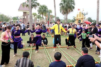 Du lịch Việt Nam trở thành ngành kinh tế mũi nhọn trong kỷ nguyên mới:Để văn hóa dẫn đường cho du lịch