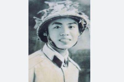 Mùa khai trường nhớ về nhà thơ, liệt sĩ Hoàng Minh Chính - tác giả bài thơ 'Đi học'