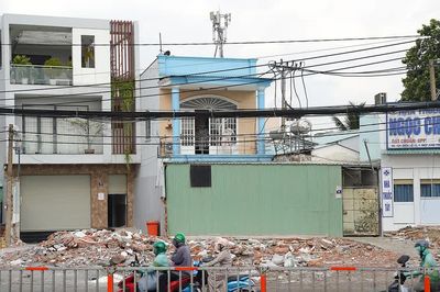 Sâu sát từng hoàn cảnh để vận động người dân
