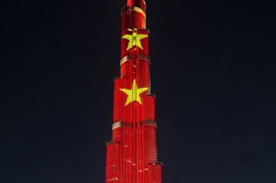 Lãnh đạo UAE gửi điện chúc mừng Quốc khánh Việt Nam, tháp Burj Khalifa rực sáng cờ đỏ sao vàng