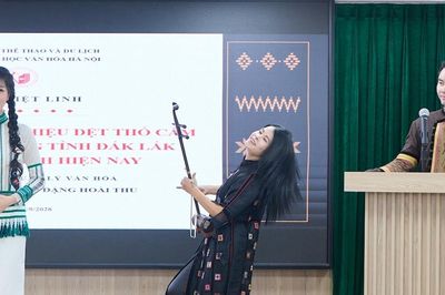 BTV Thụy Vân, hoa hậu Ngọc Hân có mặt trong ngày vui của MC Mạnh Khang