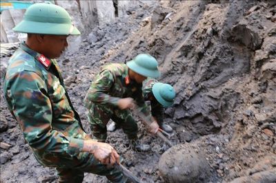 Khai quật, thu hồi thành công quả bom nặng khoảng 300kg tại đường Cầu Đất, Hải Phòng