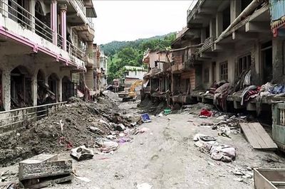 Lũ quét tại Nepal và Trung Quốc: Ghi nhận hơn 1.300 người thiệt mạng
