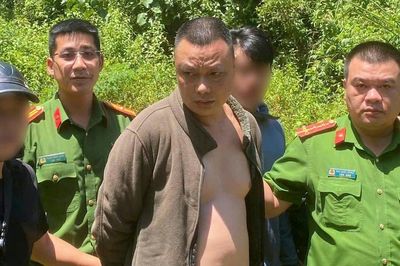 Bắt giữ đối tượng người Trung Quốc trốn sang Việt Nam sau khi gây án