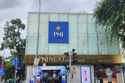 Chủ tịch PNJ và gia đình cho công ty vay vốn, bổ sung nguồn lực cho giai đoạn tái thiết