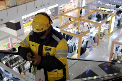 Sau freeship, thương mại điện tử Trung Quốc bước vào cuộc đua mới