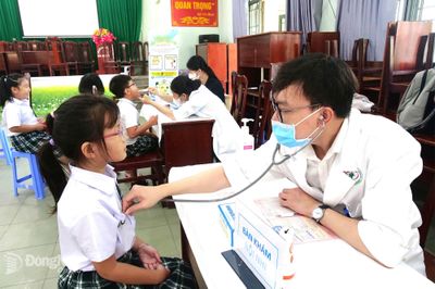 Đồng Nai siết an toàn xét nghiệm, cập nhật dữ liệu sức khỏe học sinh