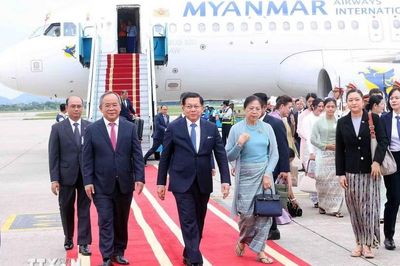 Tổng thống Cộng hòa Liên bang Myanmar đến Hà Nội, bắt đầu thăm chính thức Việt Nam