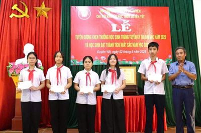 Xã Phú Xuyên tiếp sức học sinh trước thềm năm học mới