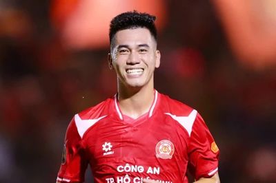 CLB Công an TP HCM thắng đậm Hà Nội FC trận ra quân V-League 2026/27
