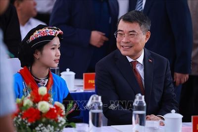 Thủ tướng Lê Minh Hưng dự lễ khai giảng cùng học sinh cả nước