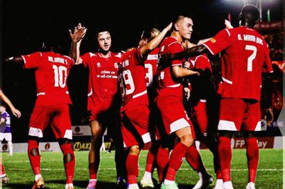 Cầu thủ từng dự World Cup ghi bàn ngay trận ra mắt V.League