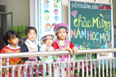 Sắc màu văn hóa trong ngày khai giảng giữa núi rừng Thái Nguyên