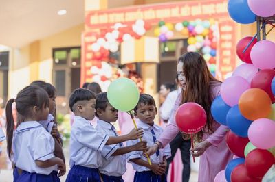 Khi tiếng trống khai trường vọng giữa đại ngàn Trường Sơn