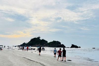 Hết cao điểm nghỉ lễ, dòng khách du lịch sẽ đi đâu?