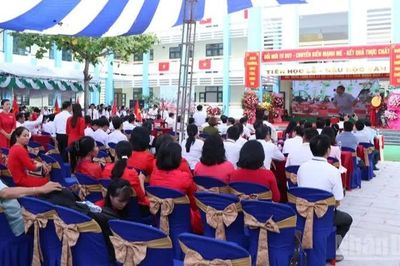 Phó Chủ tịch Quốc hội Nguyễn Khắc Định dự Lễ khai giảng năm học 2026-2027 tại Khánh Hòa