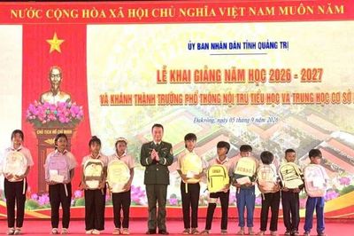 Bộ đội Biên phòng Quảng Trị huy động 3 tỷ đồng tiếp sức học sinh vùng biên giới đến trường