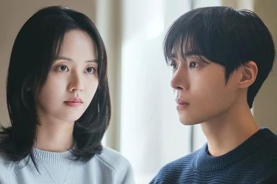 Màn 'phản ứng hóa học' hơn cả mong đợi của Kim So Hyun và Choo Young Woo