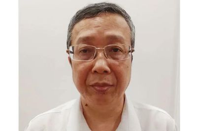 Kỷ luật buộc thôi việc ông Hoàng Trung, Thứ trưởng Bộ Nông nghiệp và Môi trường