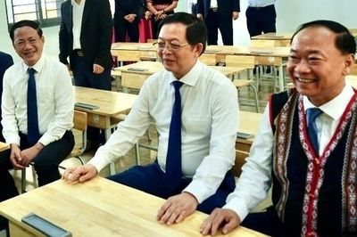 Phó Thủ tướng: Tạo mọi điều kiện đưa con em các xã biên giới có chỗ học tốt nhất