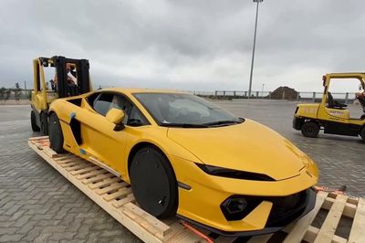 Cường Đô la chơi lớn tậu siêu xe Lamborghini Temerario nhưng không phải cho mình