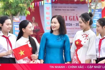 Rộn rã tiếng trống trường, khởi đầu năm học mới đầy kỳ vọng