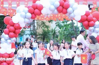 Cả nước rộn ràng trong lễ khai giảng năm học mới 2026-2027