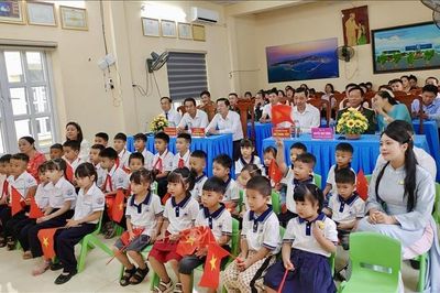 Đưa tri thức đến đảo tiền tiêu Bạch Long Vĩ