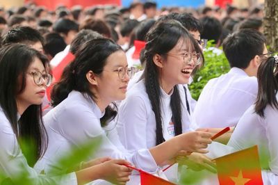 Tp.HCM: Rộn ràng ngày khai giảng, học sinh sẵn sàng bước vào hành trình mới