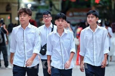 Hà Nội tưng bừng khai giảng năm học mới 2026 - 2027