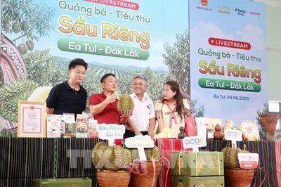 Đưa sầu riêng lên sóng trực tiếp: Tư duy mới trong tiêu thụ nông sản