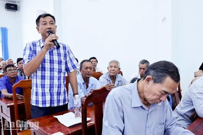 Cử tri 5 xã, phường kiến nghị mở lại Cửa khẩu phụ Vĩnh Gia