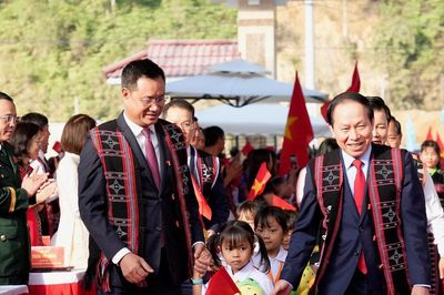 Rạng rỡ ngày tựu trường nơi đại ngàn Đà Nẵng