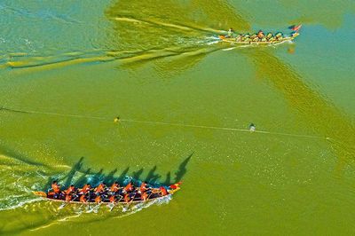 Giữ nhịp chải trên sông Cầu