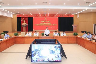 Bộ trưởng Trần Hồng Minh yêu cầu tăng tốc giải ngân hơn 23.600 tỷ đồng cuối năm