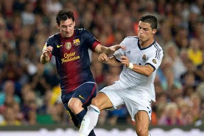 Messi và Ronaldo được mời tham gia trận đấu chia tay Carlos Tevez