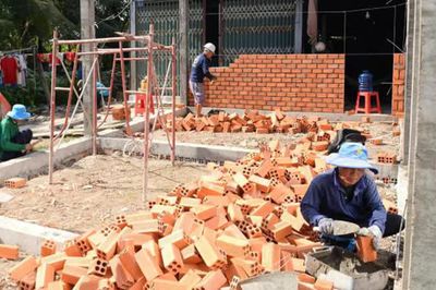 Cần Thơ huy động 300 cán bộ, chiến sĩ xóa nhà tạm cho con nạn nhân chất độc hóa học