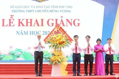 Phú Thọ: Rộn ràng ngày hội khai trường, quyết tâm nâng cao chất lượng giáo dục