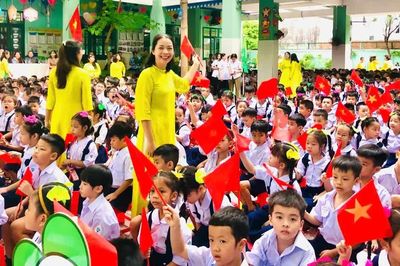Hơn 2,6 triệu học sinh TP Hồ Chí Minh bước vào năm học mới