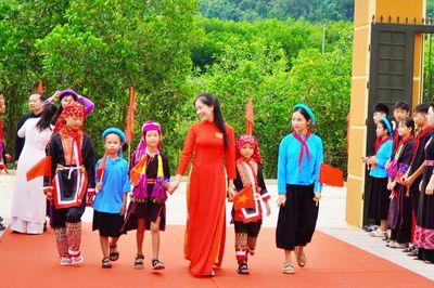 Gần 372.000 học sinh thành phố Quảng Ninh hân hoan khai giảng năm học mới