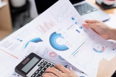 Bộ Tài chính rà soát chính sách hỗ trợ hộ kinh doanh chuyển sang khu vực chính thức