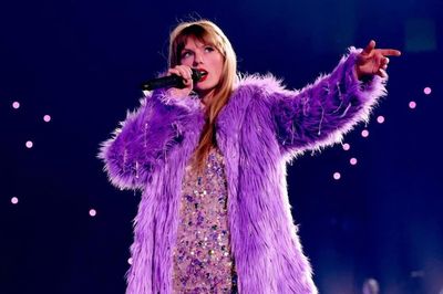 Tìm người bị lừa mua vé The Eras Tour Singapore của ca sĩ Taylor Swift trên mạng