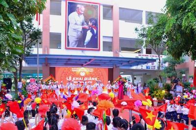 Học sinh Thủ đô rộn ràng ngày khai giảng năm học mới 2026-2027